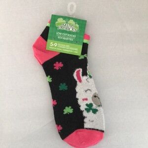Saint Patrick’s lucky lama size 5-9 socks woman’s